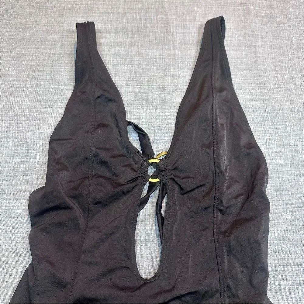 UO Under the Sun Strappy Ring The Alarm One-Piece Swimsuit in Brown Size S